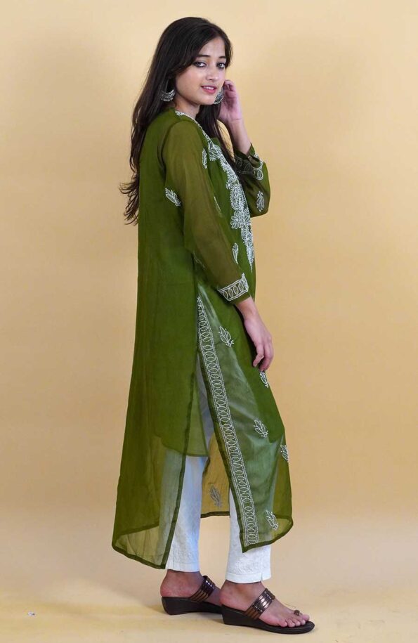 nidhi-9-1