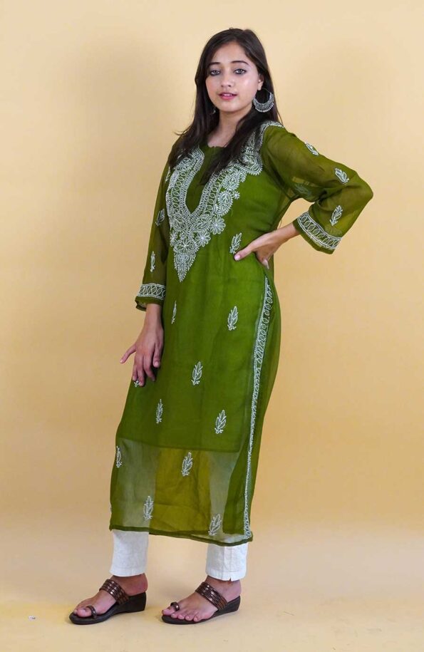 nidhi-9